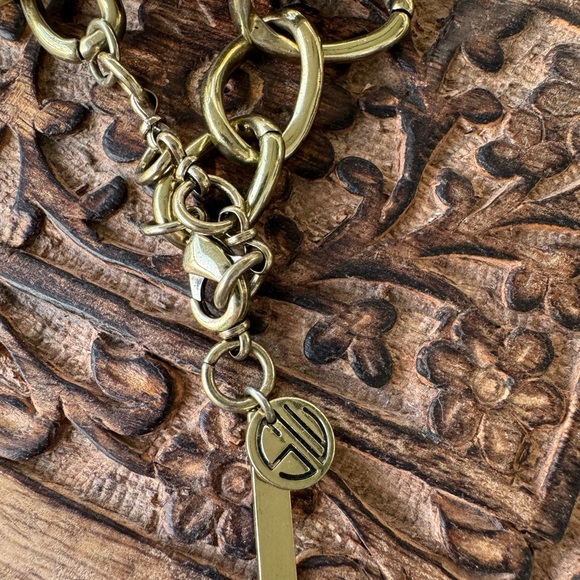 Samantha Wills Head of the Lion Bracelet - Picture 2 of 4